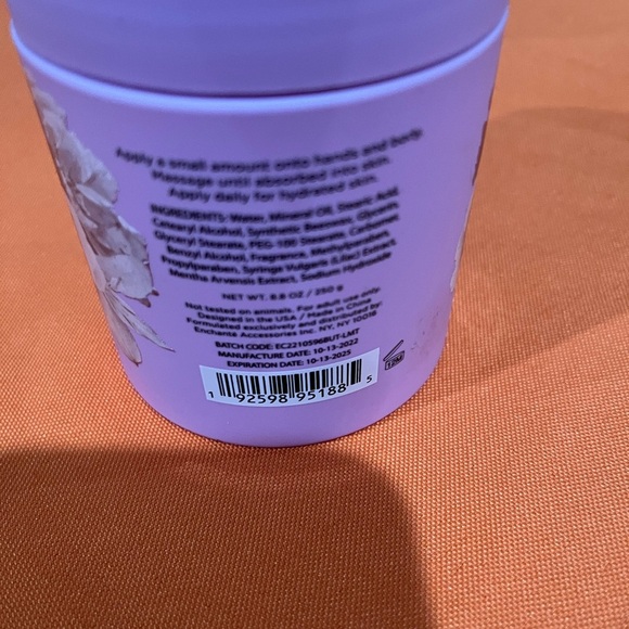 Lilac Mint Body Butter - Lavender - Picture 2 of 5